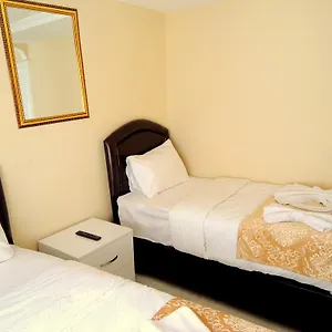 Otel Tolga, İstanbul