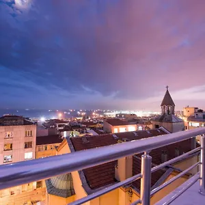 Oda ve Kahvaltı Oban, İstanbul